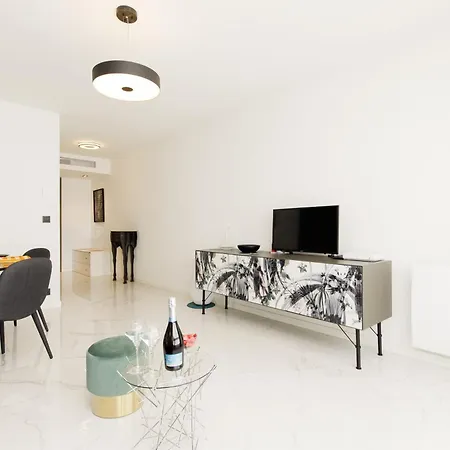 Gray D'albion 3i7 Yourhosthelper Appartement Cannes